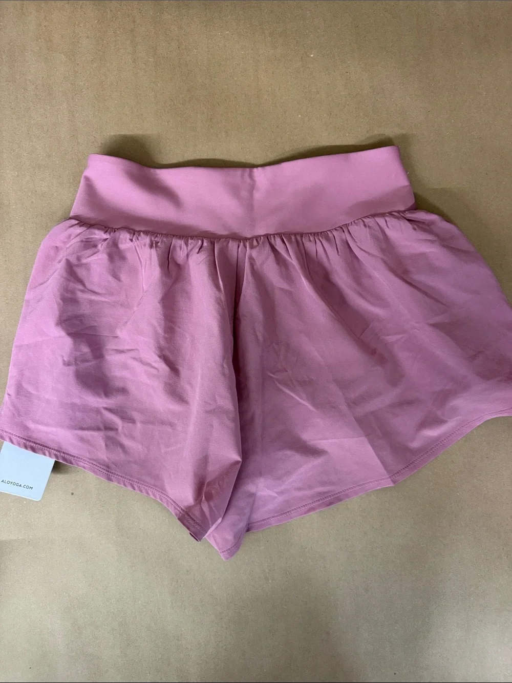 Alo Yoga V-Cute Running Short | Limited: Pink Wild Rose